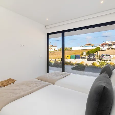 Whome Surf & Relax Coastal In Ericeira Appartement Santo Isidoro