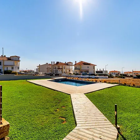 Whome Surf & Relax Coastal In Ericeira Appartement *