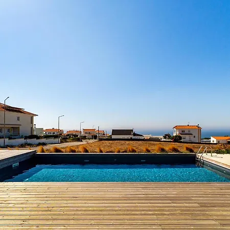 Whome Surf & Relax Coastal In Ericeira